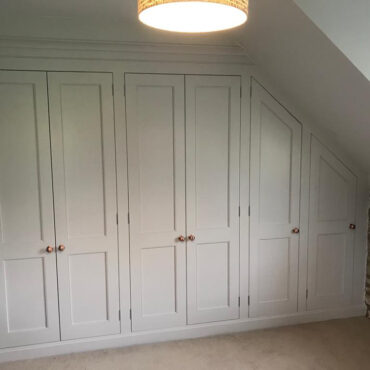 Bespoke Fitted Wardrobe 1